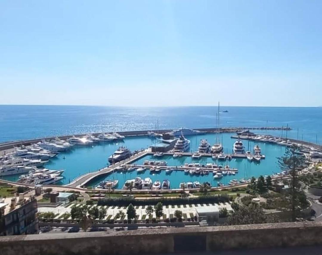 Casa Primavera Ventimiglia Eksteriør billede