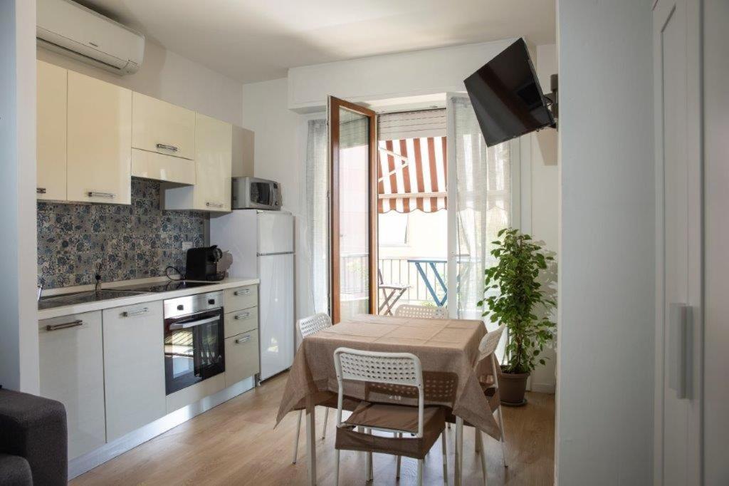 Casa Primavera Ventimiglia Eksteriør billede